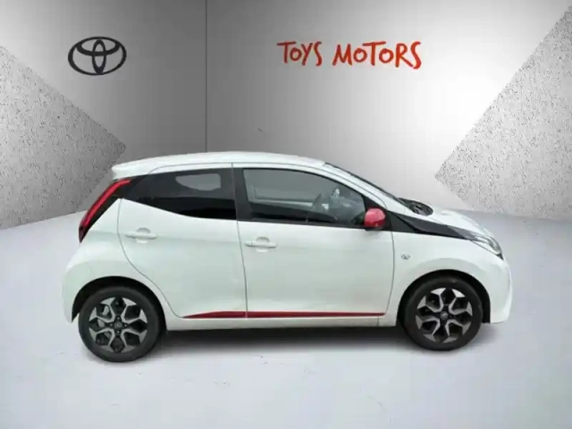 Toyota Aygo 1.0 vvt-i x-play / x-style — photo 4