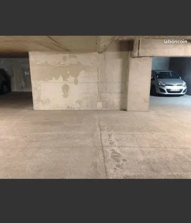 Parking sous sol sécurisé