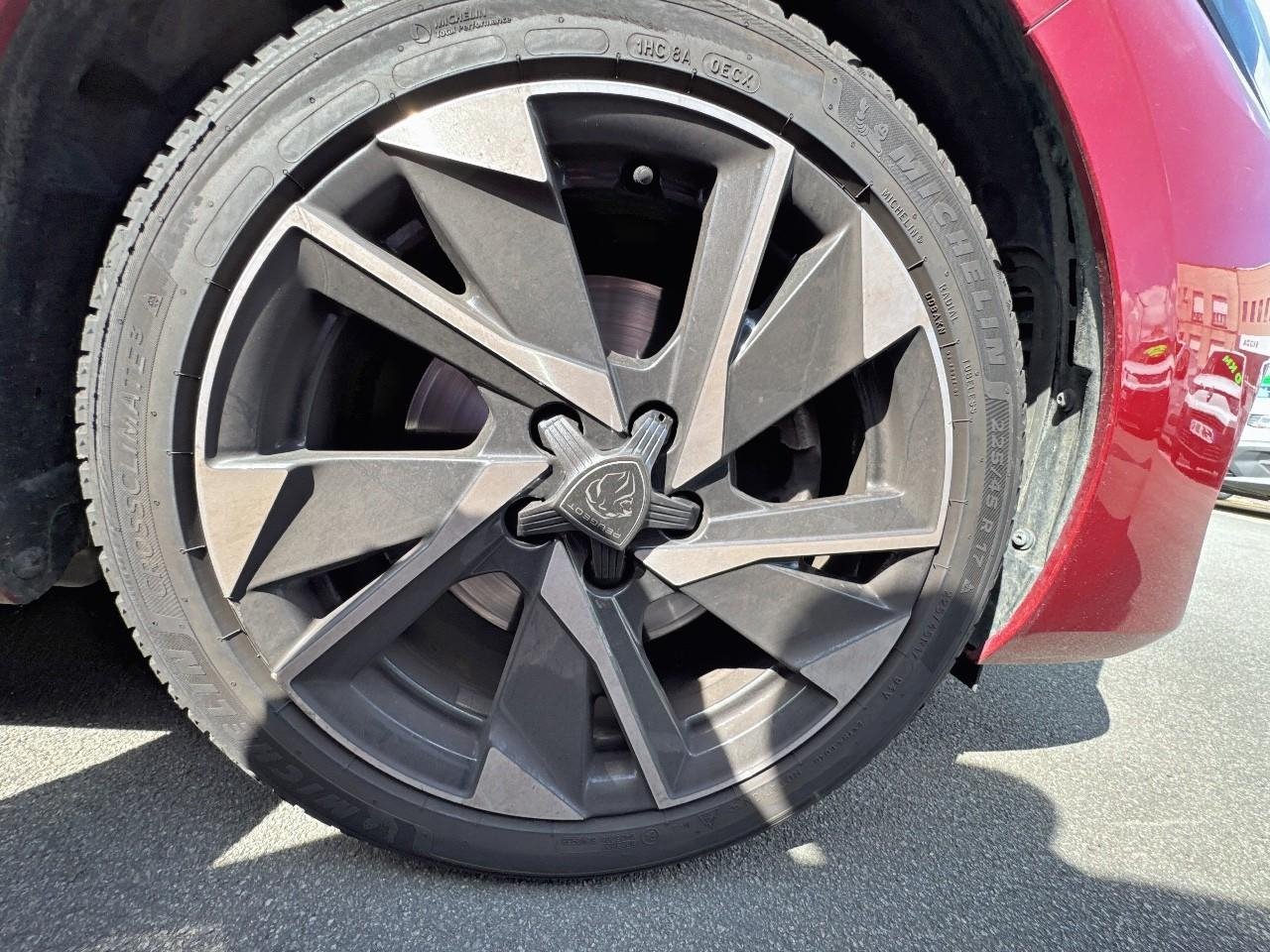Peugeot 308 bluehdi 130ch s&s bvm6 allure pack — photo 6