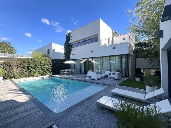 BORDEAUX CAUDERAN CENTRE MAISON D'ARCHITECTE 5 CHAMBRES JARDIN PISCINE