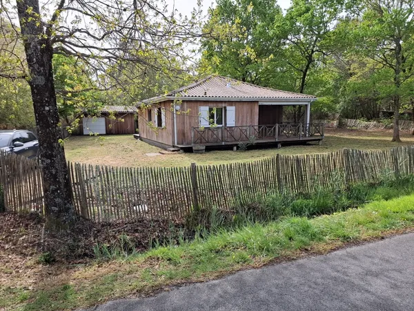 Vends maison avec charme, nature et plages à proximité - 80m²