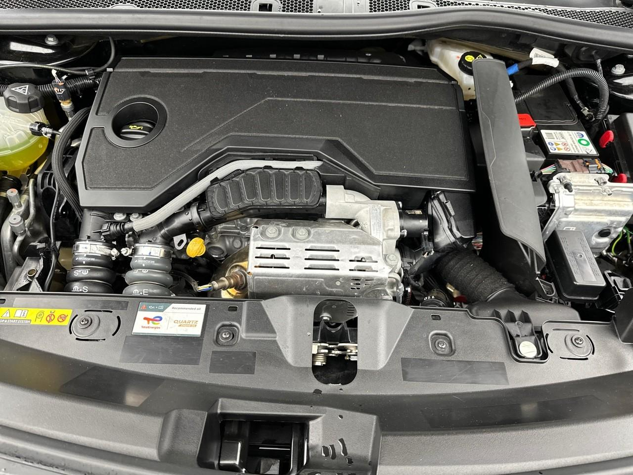 Peugeot 2008 hybrid 145 e-dcs6 style — photo 13