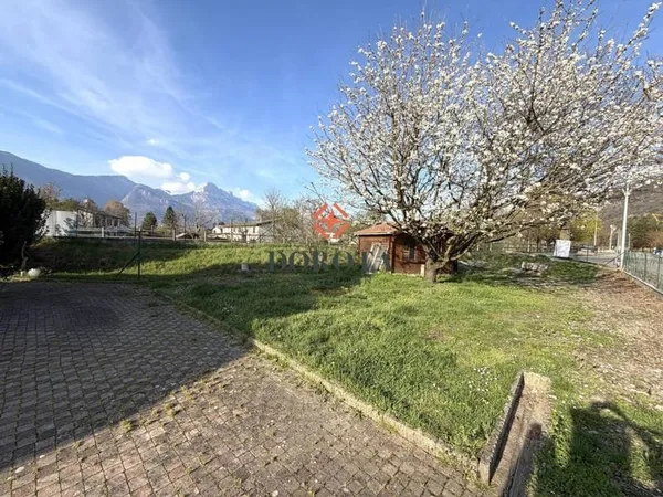 Terrain constructible 310 m²