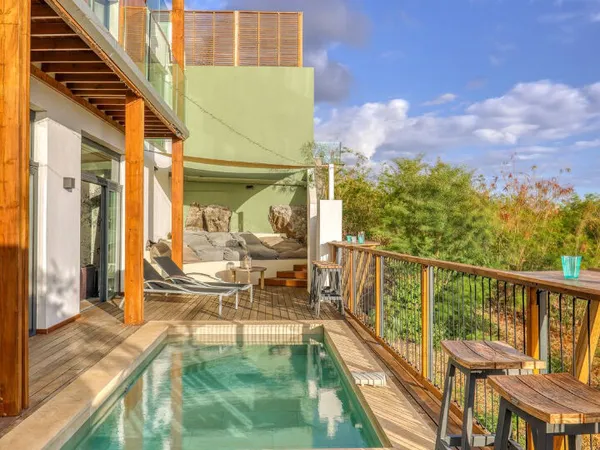 CESSION DE TITRES - HOTEL & RESORT DE CHARME