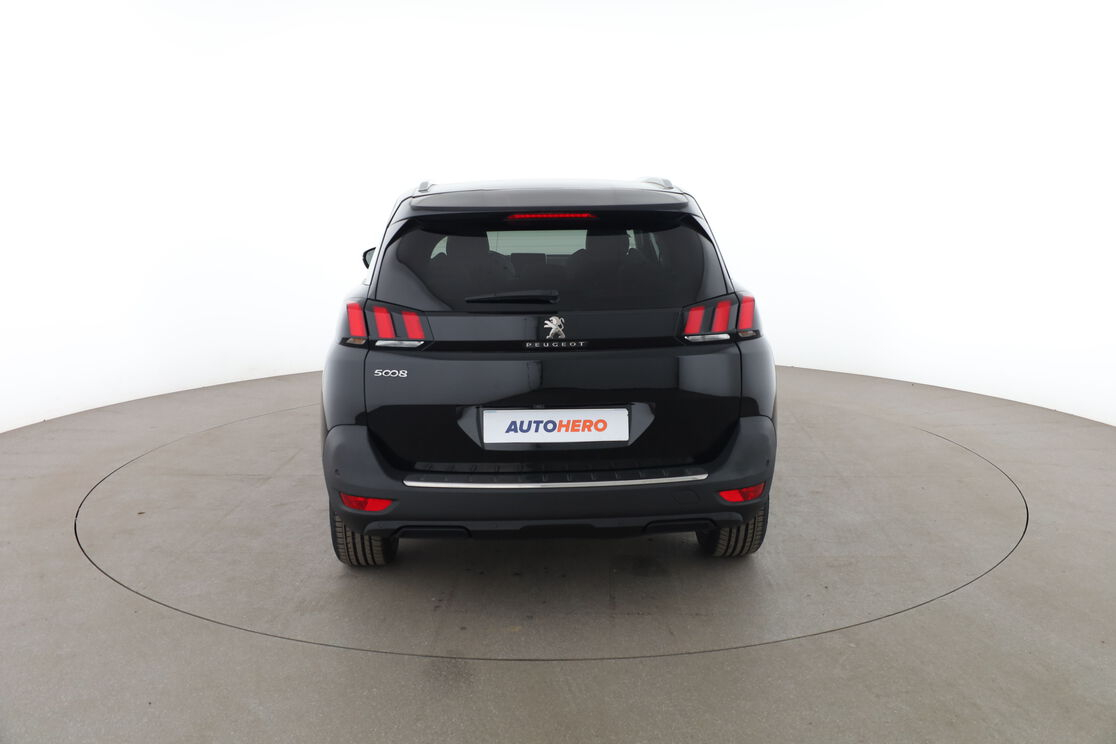 Peugeot 5008 1.5 Blue-HDi Allure EAT8 — photo 4