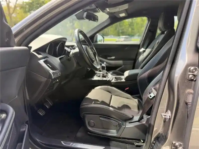 Jaguar E-Pace 2.0 d - 150 ch 2wd bvm — photo 18