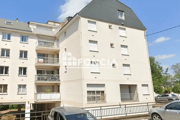 Appartement 5 pièces 100 m²