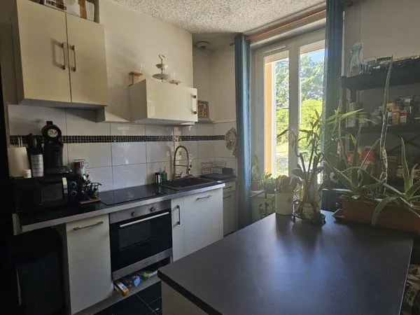 Loue appartement meublé 42 m2