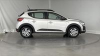 Dacia Sandero 1.0 TCe 90ch Expression — photo 4