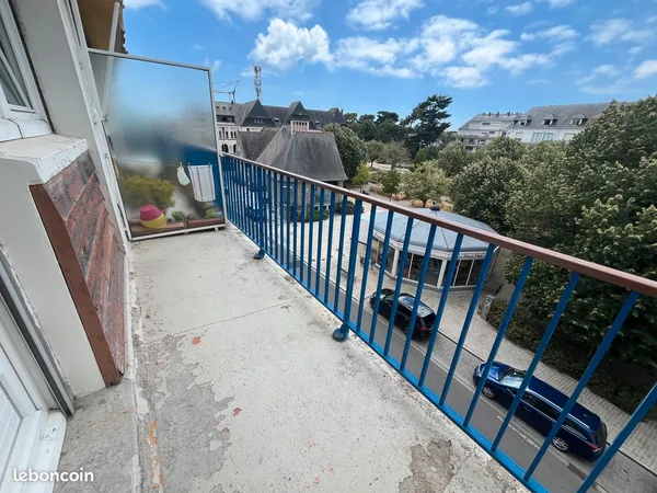 Studio centre baule