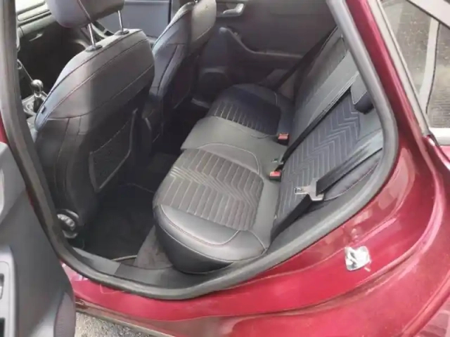 Ford Puma 1.0 flexifuel 125ch s&amp;s mhev st-line x vivid ruby edition — photo 10