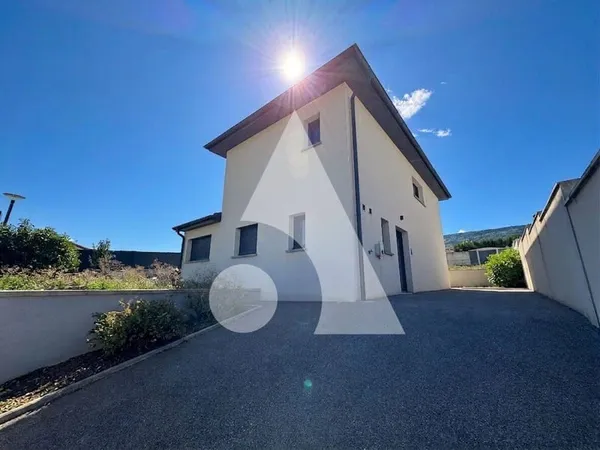 Maison 5 pièces 113 m²