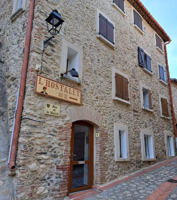 Photo 1
