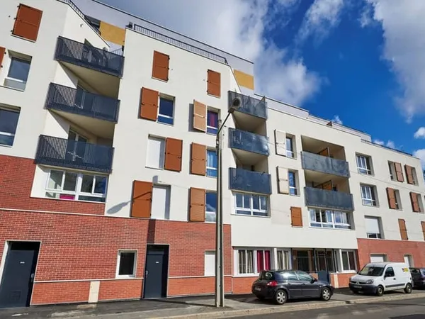 PARKING - SEVRAN - ER.G1474.01355
