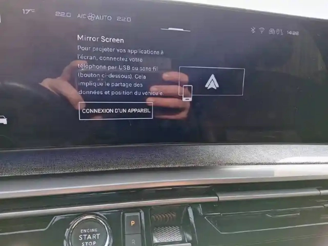 Peugeot 5008 hybrid 136 e-dcs6 — photo 44