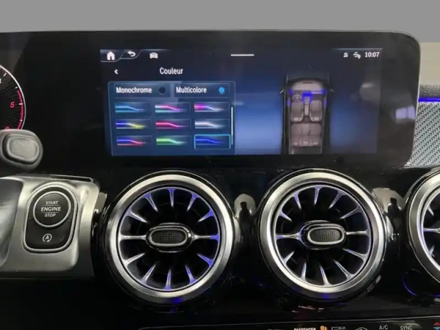 Mercedes Glb 200 d amg line — photo 13