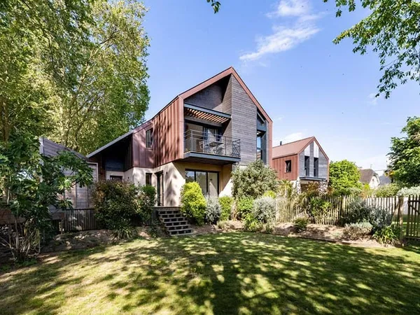 Immeuble 95 m²
