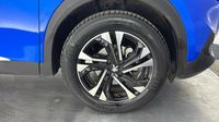 Peugeot 2008 1.2 PureTech 100ch S&S Allure — photo 20