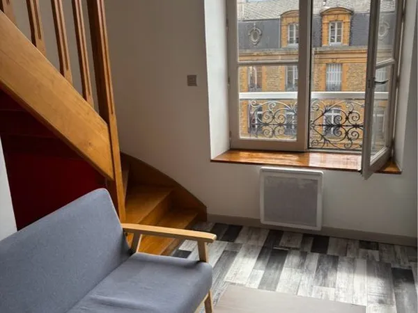 Studio duplex à louer