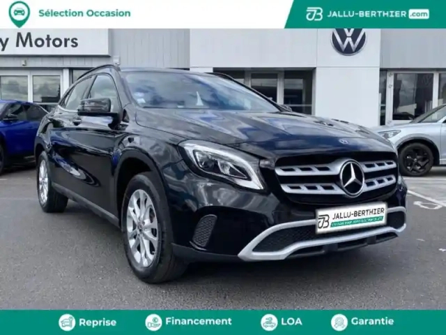 Mercedes Gla 200 inspiration 7g-dct — photo 2
