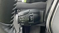 Peugeot 2008 1.2 PureTech 130ch S&S Allure Pack EAT8 — photo 17