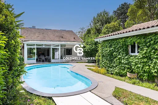 Maison 5 pièces 132 m²