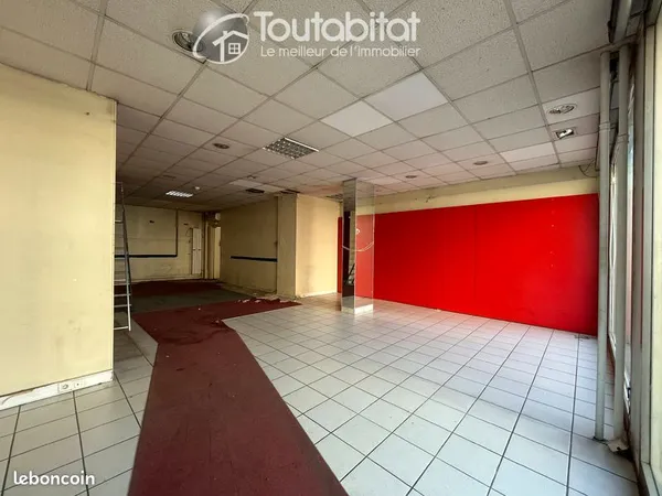 Local commercial 80 m²