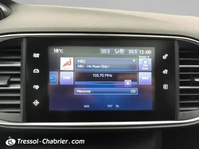 Peugeot 308 sw 1.2 puretech 130ch s&amp;s eat6 féline — photo 11