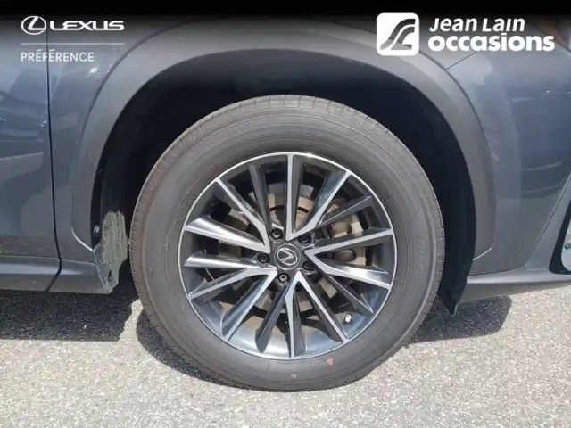 Lexus Ct nx 450h+ 4wd hybride rechargeable — photo 9