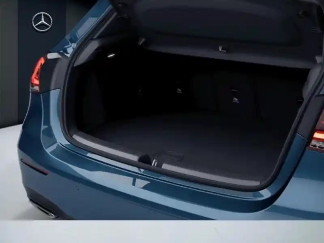Mercedes Classe A 250 e amg line — photo 9