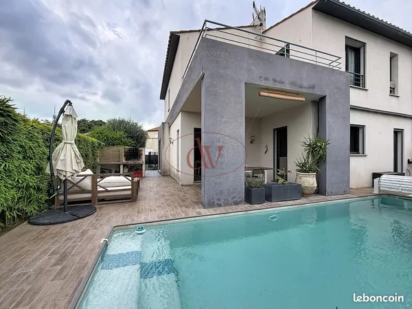 Maison 5 pièces 140 m²