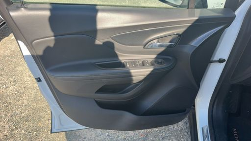 Opel Mokka 1.6 CDTi 136 - Colors Edition – 2016 – 123032 km – Diesel – Boîte Manuelle — photo 24
