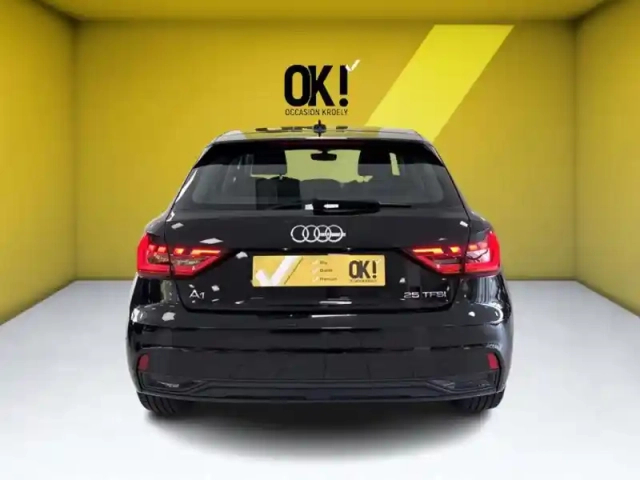 Audi A1 1.0 95 ch 25 tfsi advanced 2 c — photo 4
