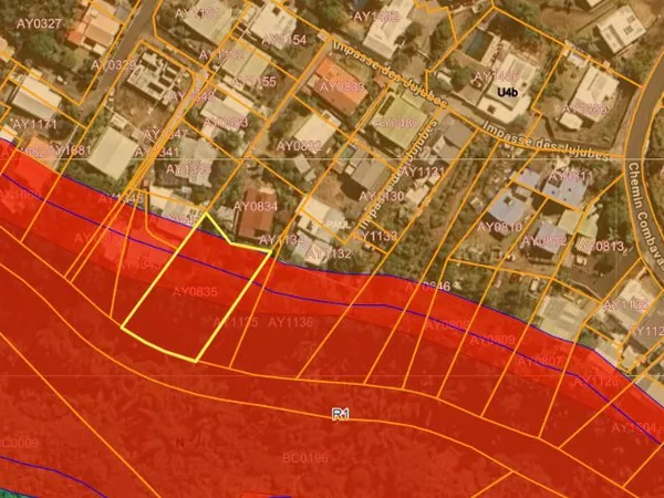 Terrain zone rouge