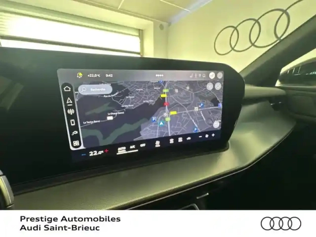 Audi Q3 1.5 e-hybrid 272ch s line s tronic 6 — photo 10