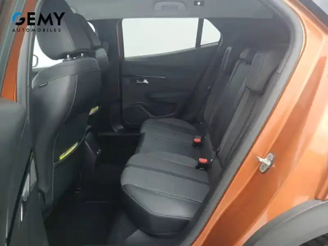 Peugeot 2008 puretech 130 s&amp;s eat8 — photo 32