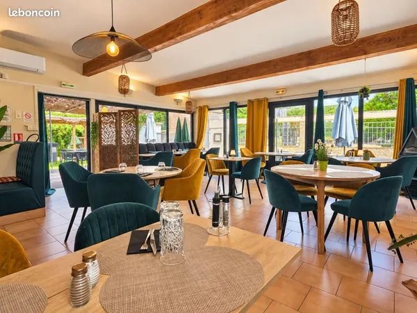 Café/Hôtel/Restaurant 183 m²