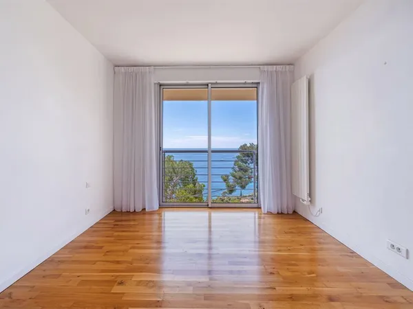 Appartement 5 pièces 143 m²