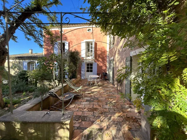 Ferme 10 pièces 200 m²