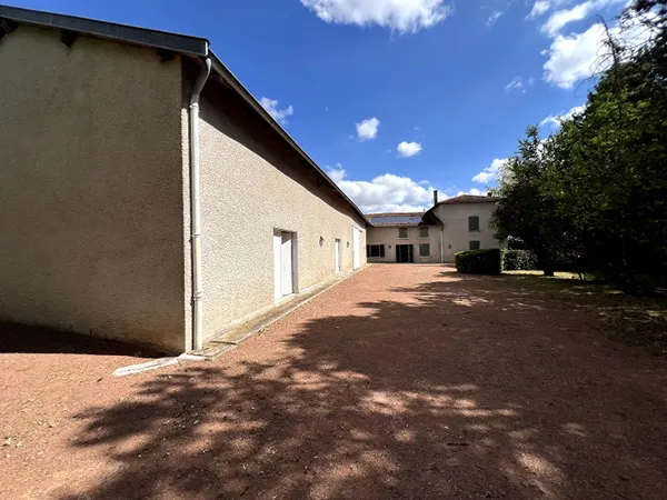 Maison 7 pièces 213 m²