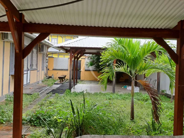 Un ensemble immobilier