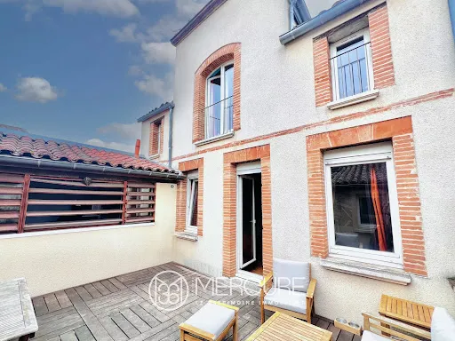 Appartement 7 pièces 110 m²