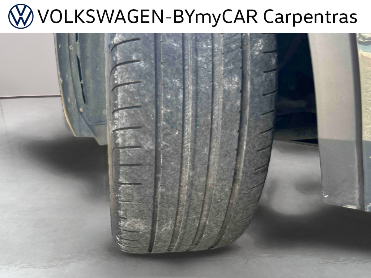 Volkswagen Tiguan 2.0 TDI 150ch DSG7 — photo 9