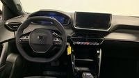 Peugeot 2008 1.2 Hybrid 145ch Allure e-DCS6 — photo 11