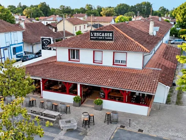 Hôtel-restaurant à vendre à Lit-et-Mixe - Fonds de commerce et murs