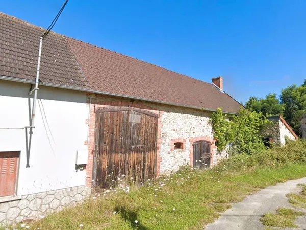 Maison avec corps de ferme en creuse