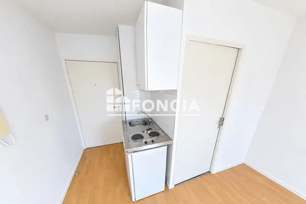 Studio 1 pièce 16 m²