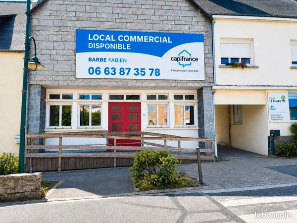 Local bureaux 180 m²