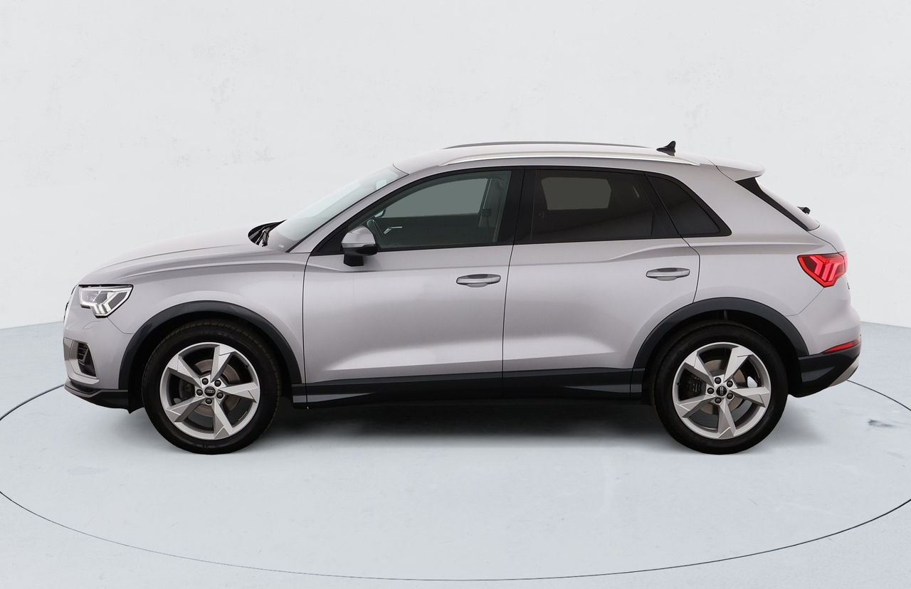 Audi Q3 — photo 2
