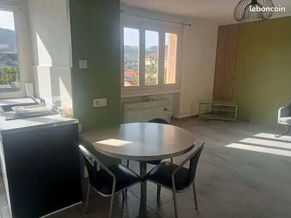 Appartement 60m2 saint jean bonnefonds centre